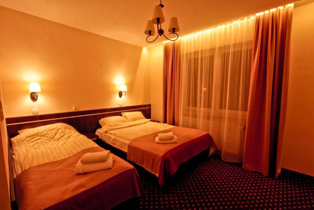 Hotel Milord بوتوسك المظهر الخارجي الصورة